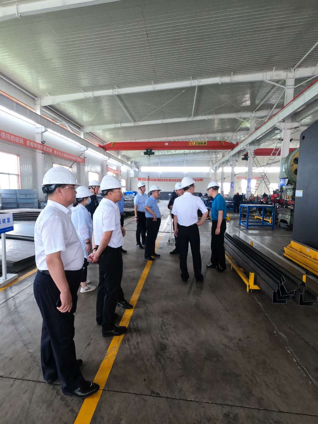 市領導蒞臨我公司考察指導工作